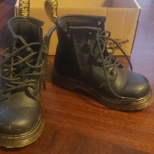 Toddler boys size 8